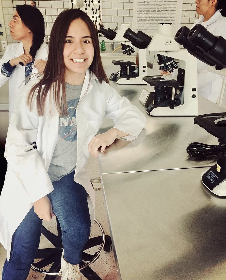 Claudia Romero | Desarrollo Web Front-End